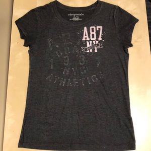 Aeropostal dark grey t-shirt